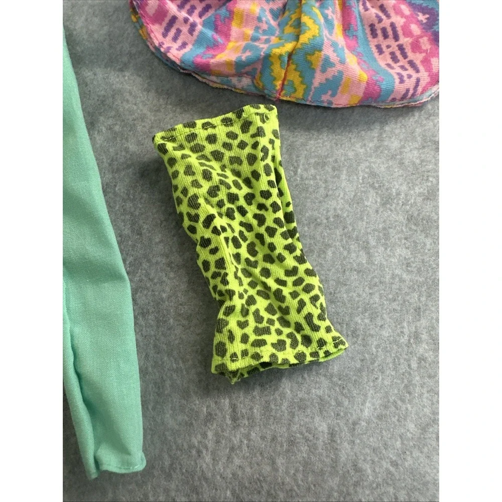 Barbie‎ Clothing Vintage Lot Of 12